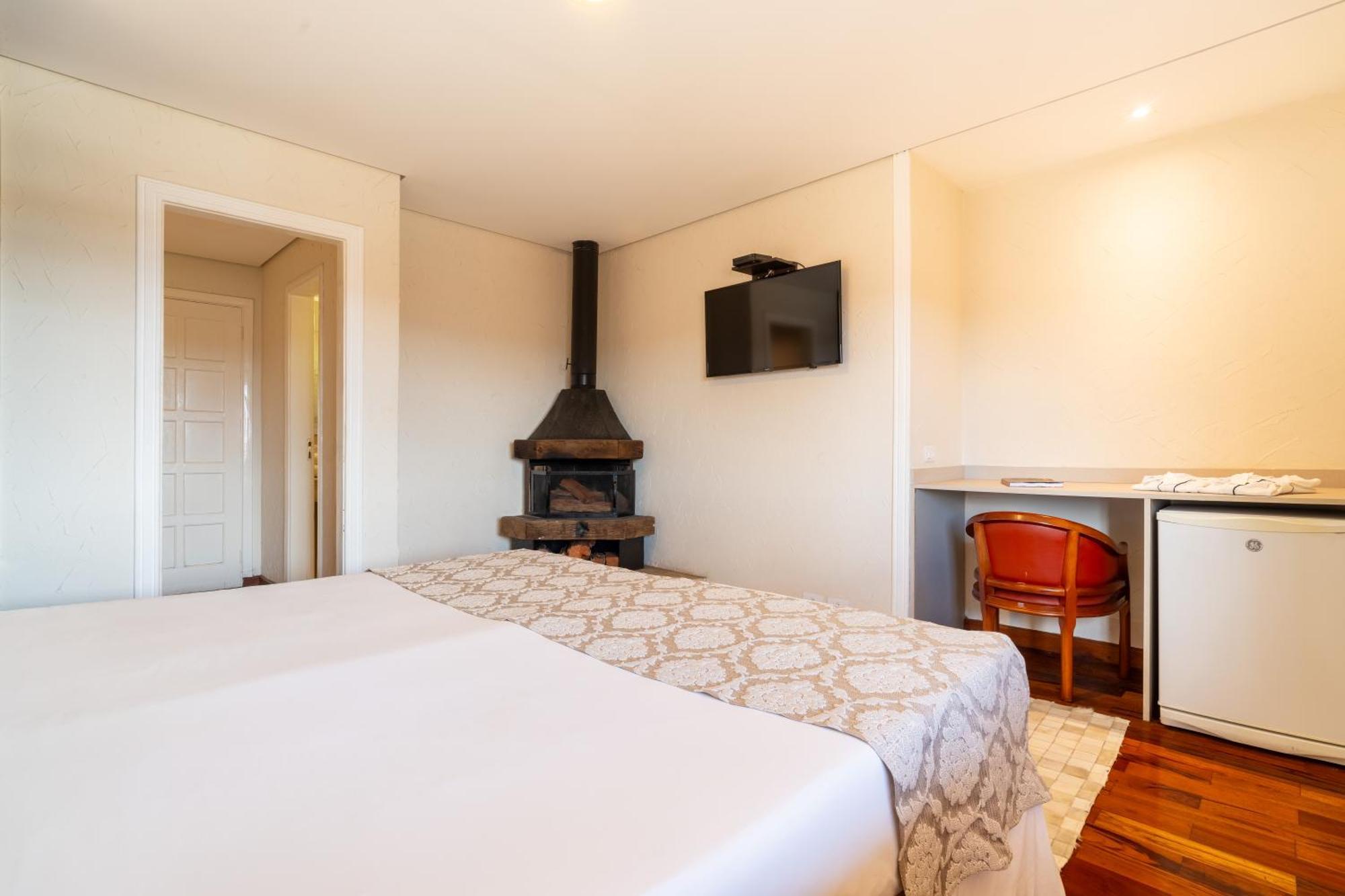 Chris Park Hotel Campos do Jordao Exterior photo